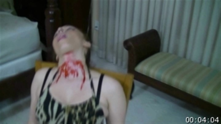 StrangleGirl-Tia Gets Her Throat Cut Blood Splatter