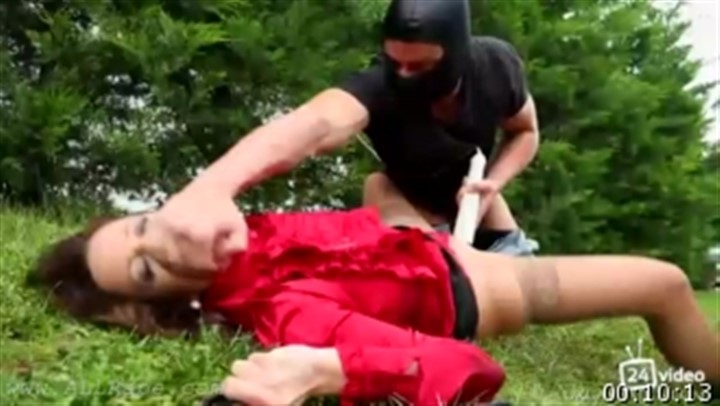 RapeVideos-Bitch In Red Raped In The Park